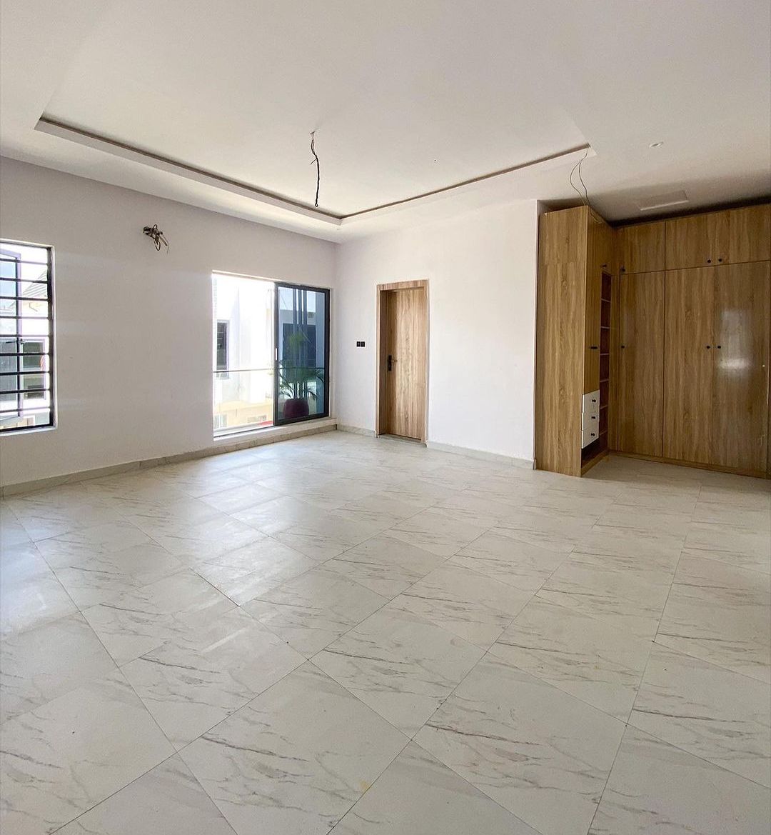 4 Bedroom Terrace Duplex