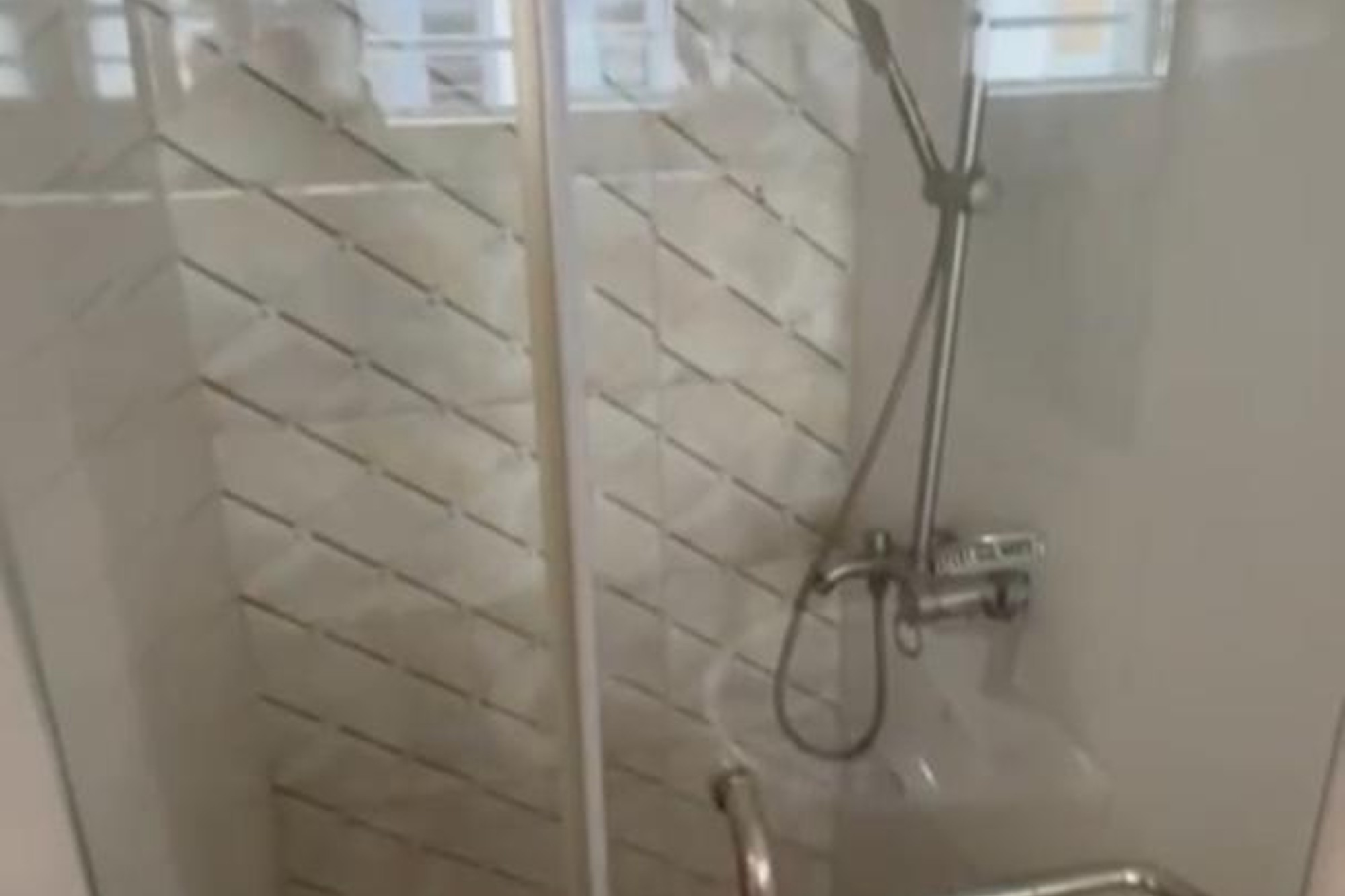 Mini Flat Upstairs For Rent in Lekki – Affordable & Convenient