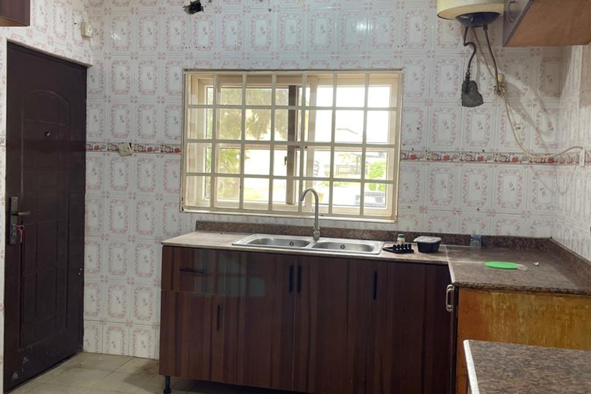 4 Bedroom Fully Detached Duplex For Rent – Spacious Living