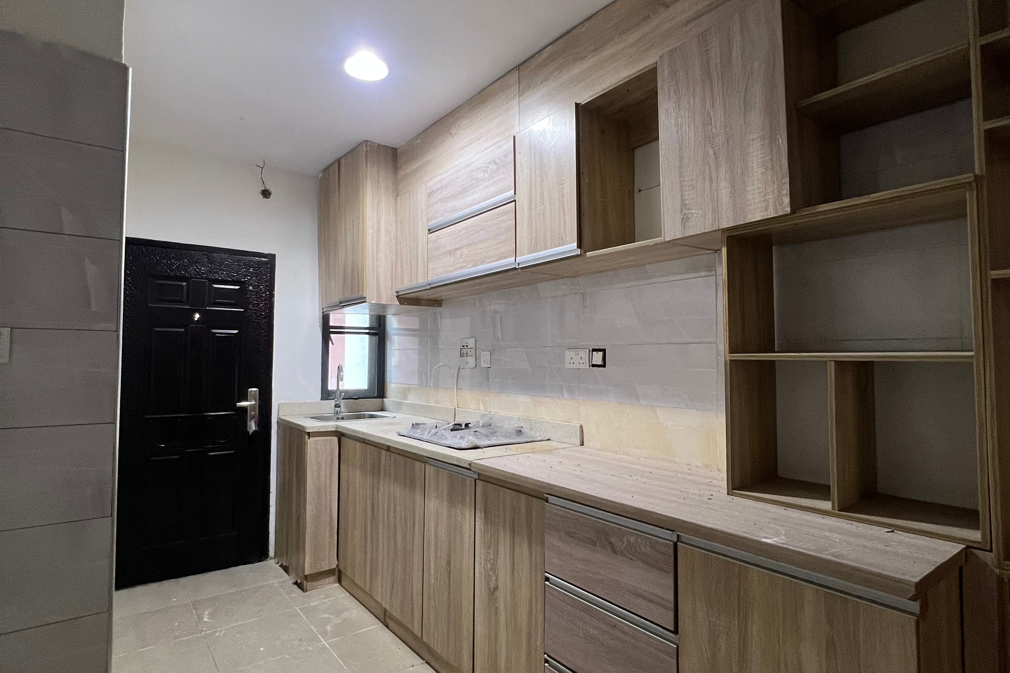 Three Units of 2 Bedroom Flats To Let – Ideal Investment