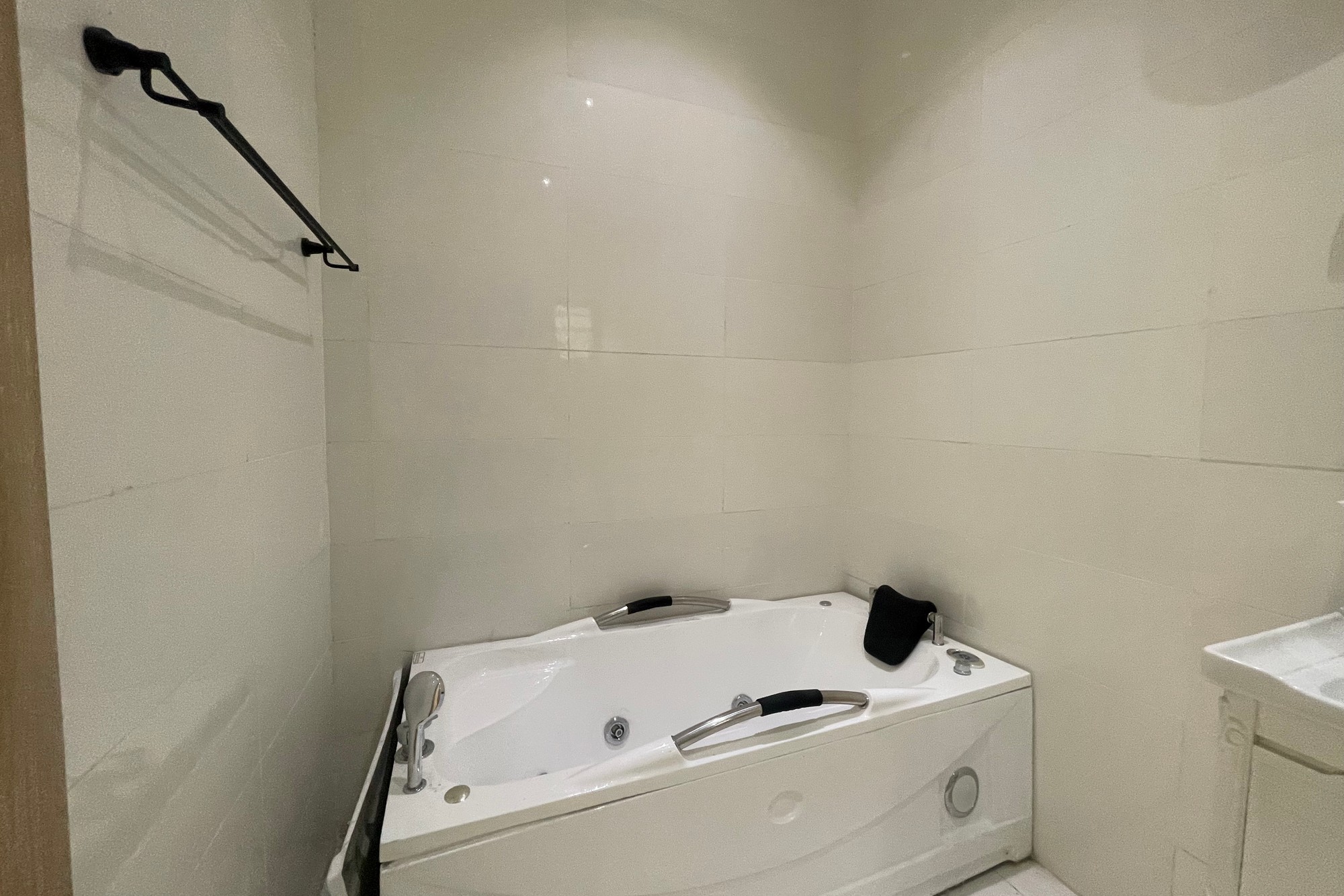 4 Bedroom Semi-Detached Duplex For Rent – Modern Finish